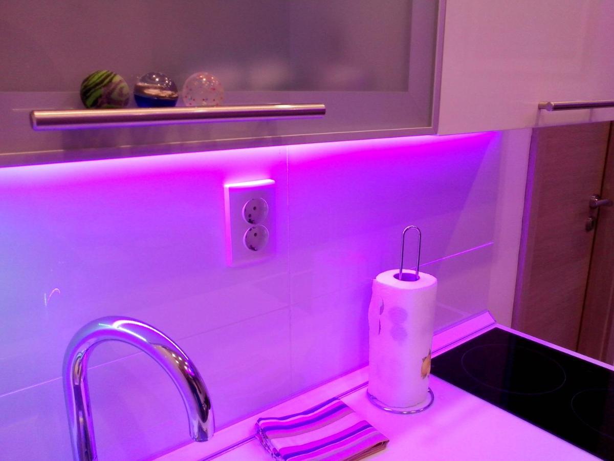 Purple & Apple Green Daire Split Dış mekan fotoğraf